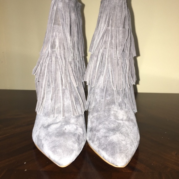 Steve Madden Grey suede flapper fringe  booties - Picture 4 of 7